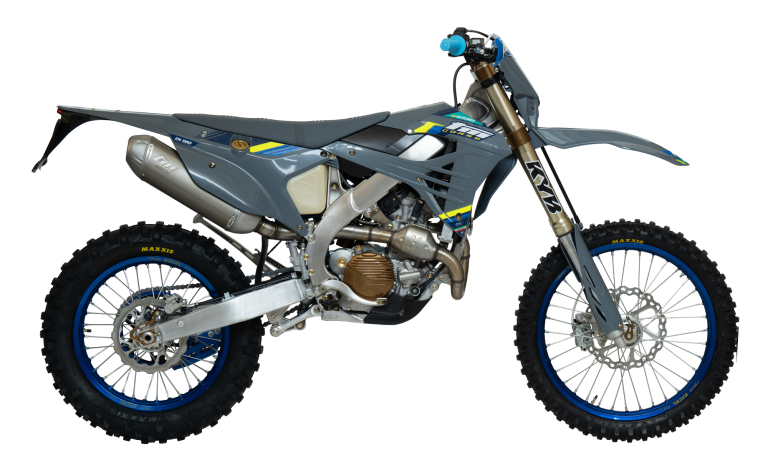 EN 250 CORSE 4T FI-3