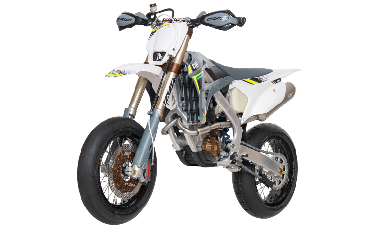 SMK 250 4T FI CORSE-2