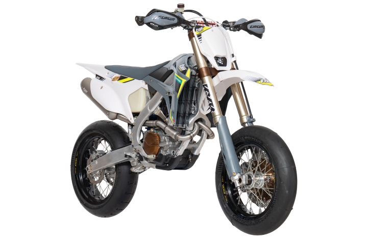 SMK 250 4T FI CORSE-3