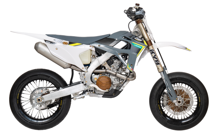 SMK 250 4T FI CORSE-4